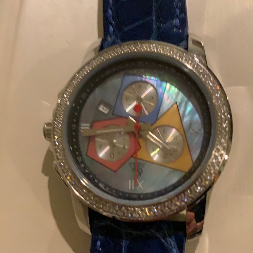 Authentic Jacob & Co watch with certificate. 3 time zones Diamond Bezel.